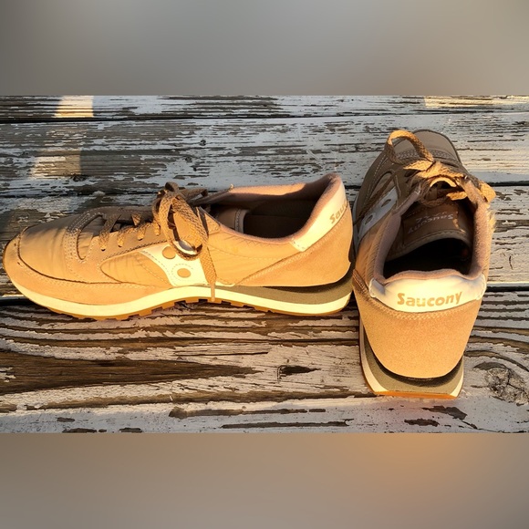 Women’s Saucony Jazz size 11 - Picture 8 of 8